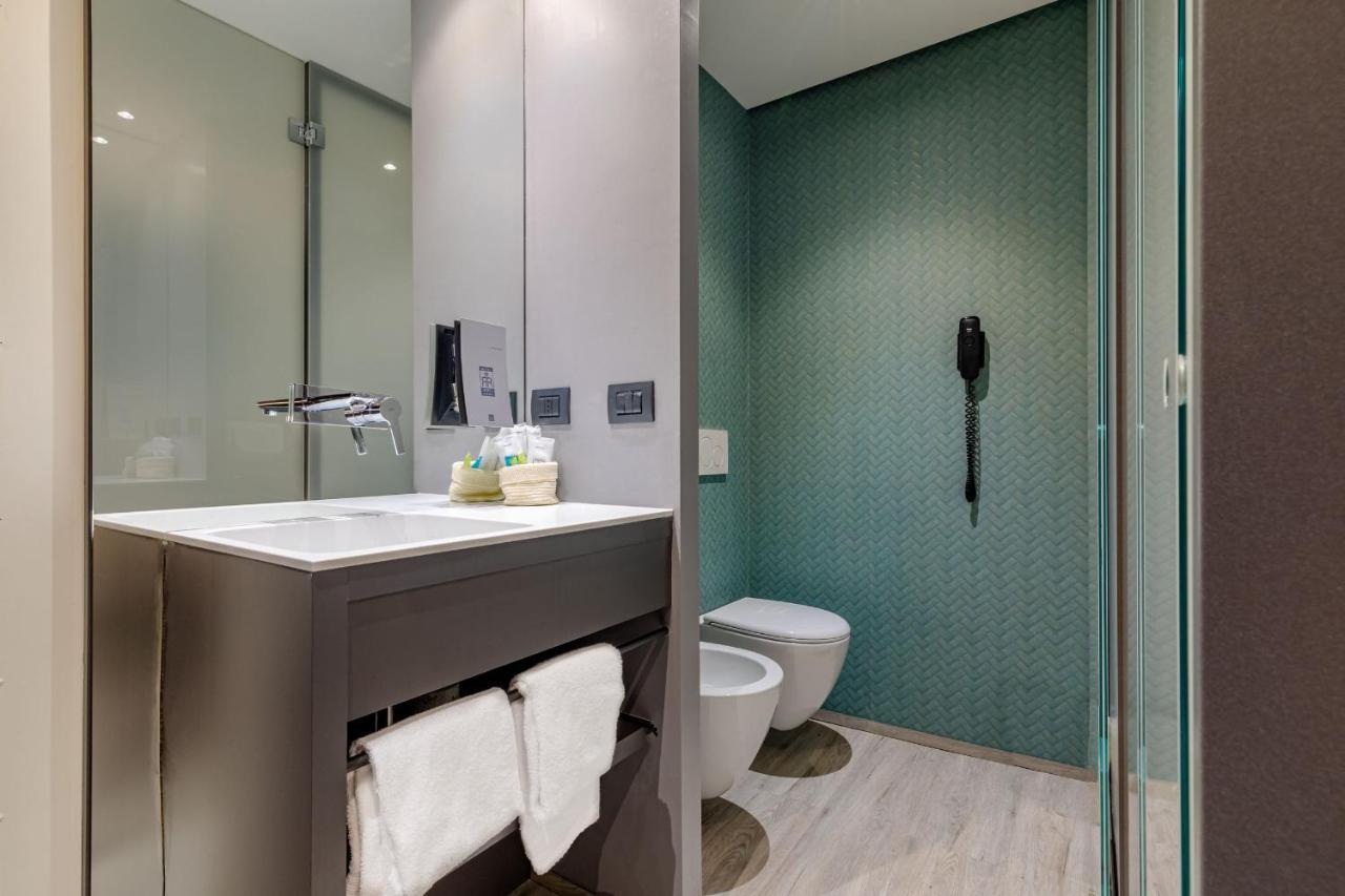 Caponago Motel Rona מראה חיצוני תמונה