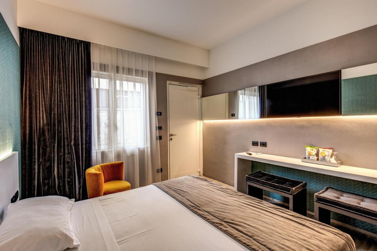 Caponago Motel Rona מראה חיצוני תמונה